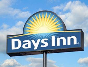 Days Inn By Wyndham Monroe Nc Экстерьер фото